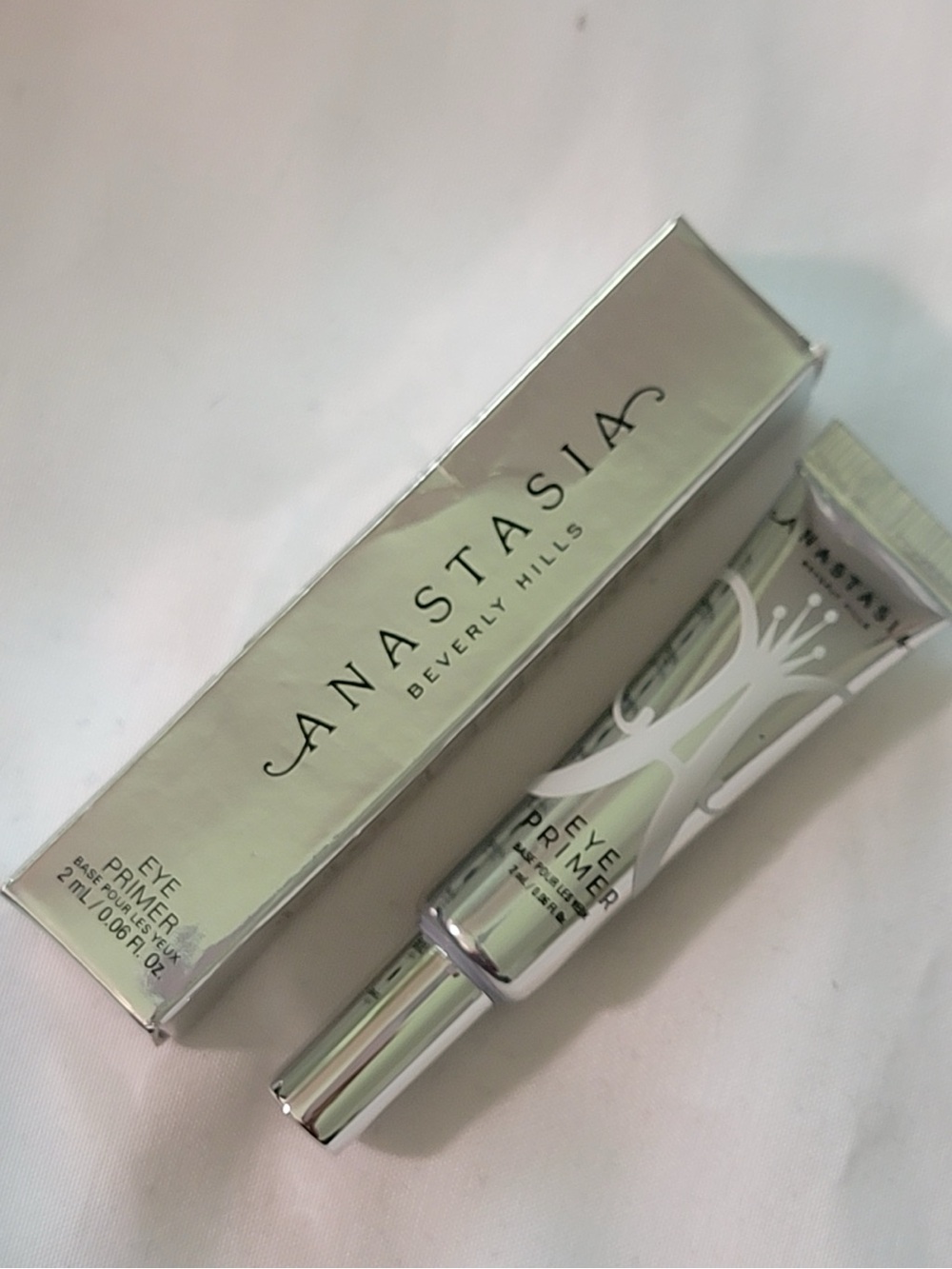 Anastasia Beverly Hills Eye Primer - Picture 2 of 7